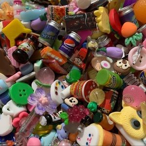 Scoop of 30 Charms for DIYs